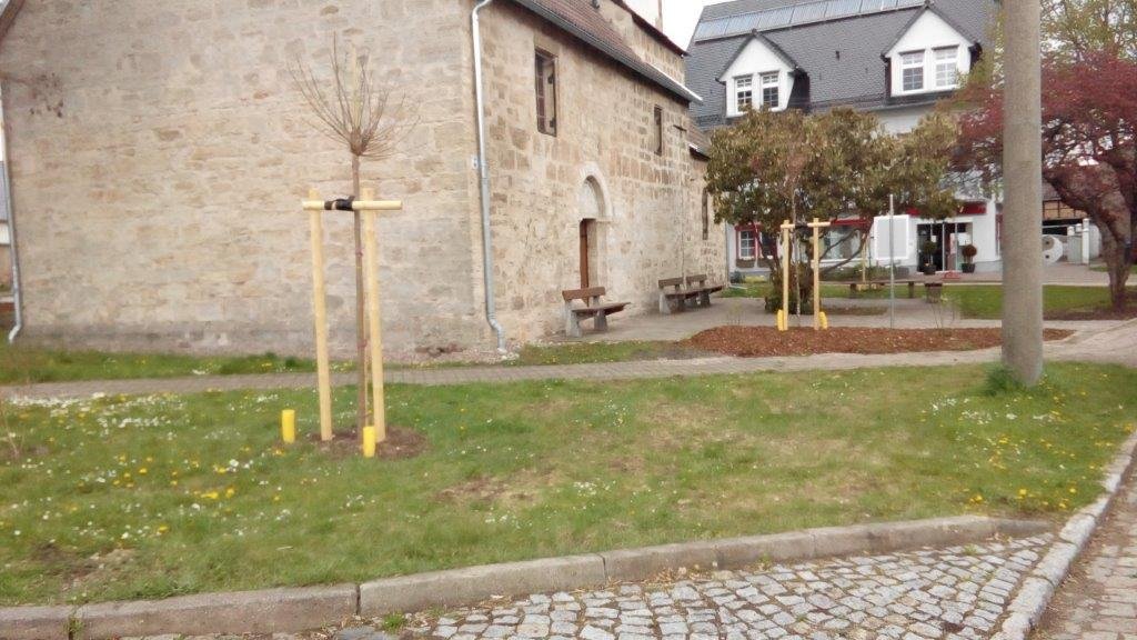 kleine Kirche in Gebesee 2