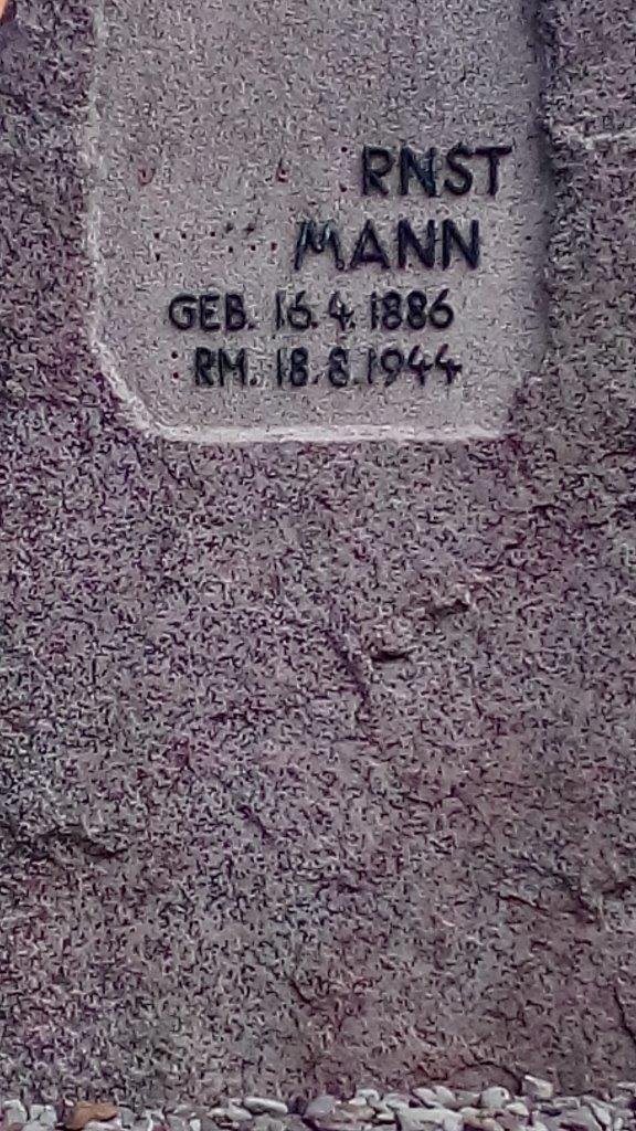 Ernst-Thälmann Denkmal in Gebesee